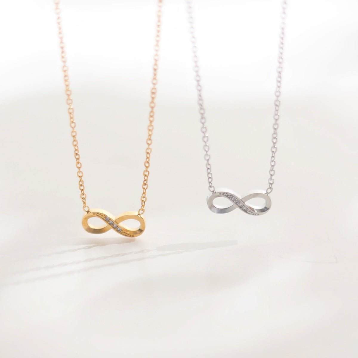 Collar Infinito Diamante - Lovia
