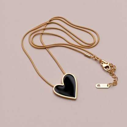 Collar Corazón Nácar Waterproof