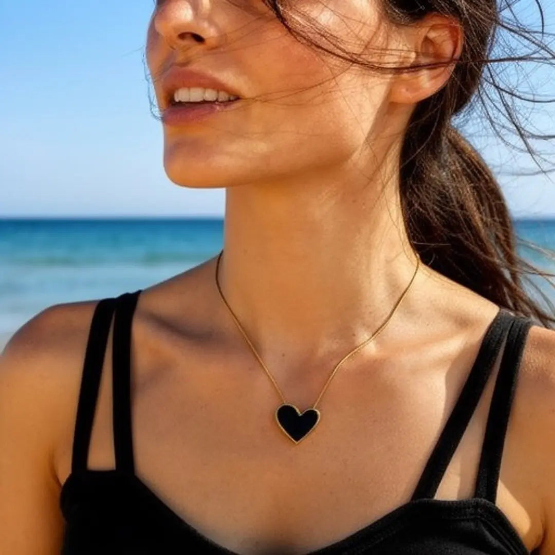 Collar Corazón Nácar Waterproof
